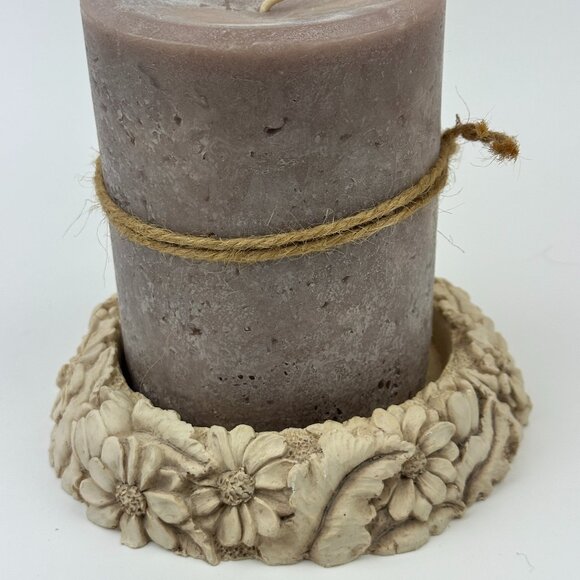 Charleston Soap & Candle Co. Daisy Candle Base + Handcrafted Candle NEW - Picture 6 of 9